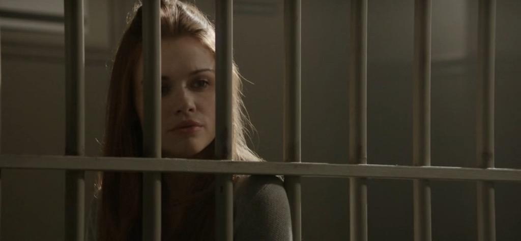 ❀ Lydia Martin ❀ (@bansheesmind) on Twitter photo 