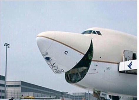 Abohathot's tweet image. من حقها تضحك ... كل يوم في ديرة 😃