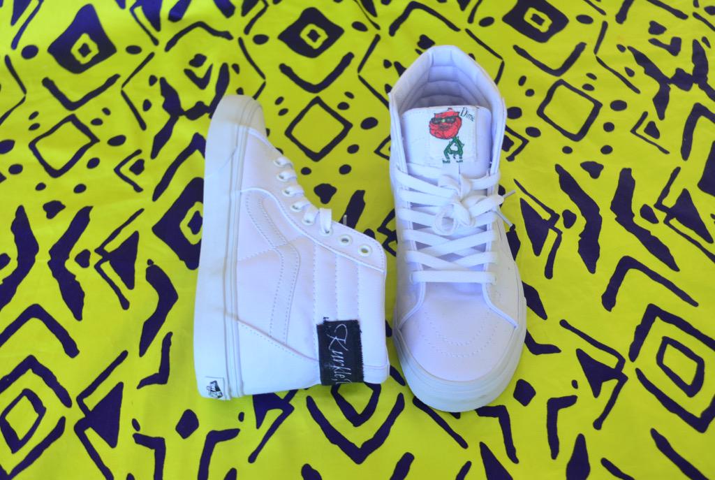 KurkleDime's tweet photo. #KurkleDime ✖️ #Vans 👀#KurkleKicks http://t.co/RW6sHdLWAS