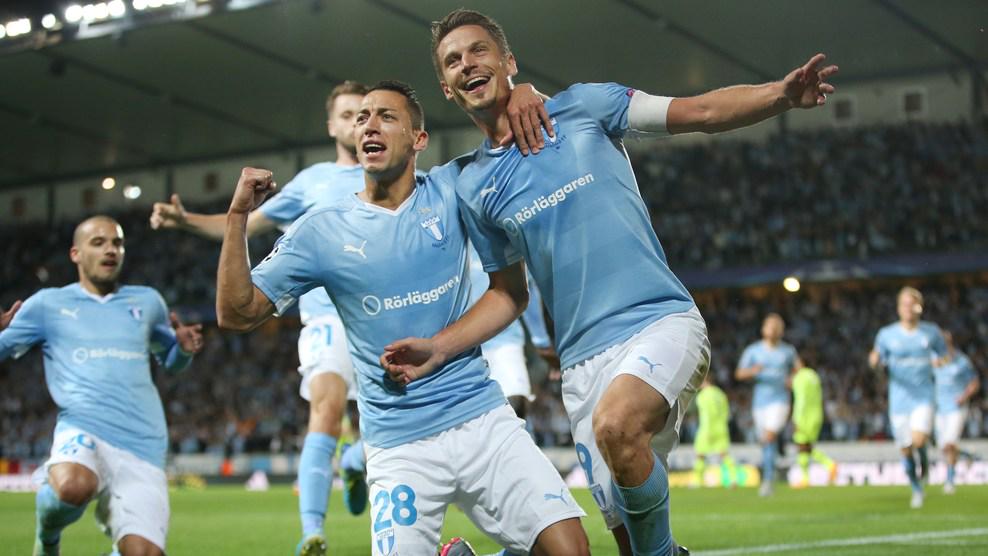 ChampionsLeague's tweet photo. A great night for @Malmo_FF, who reversed their first leg deficit to eliminate Scottish giants @celticfc. #UCL http://t.co/bFgcjFUqrW