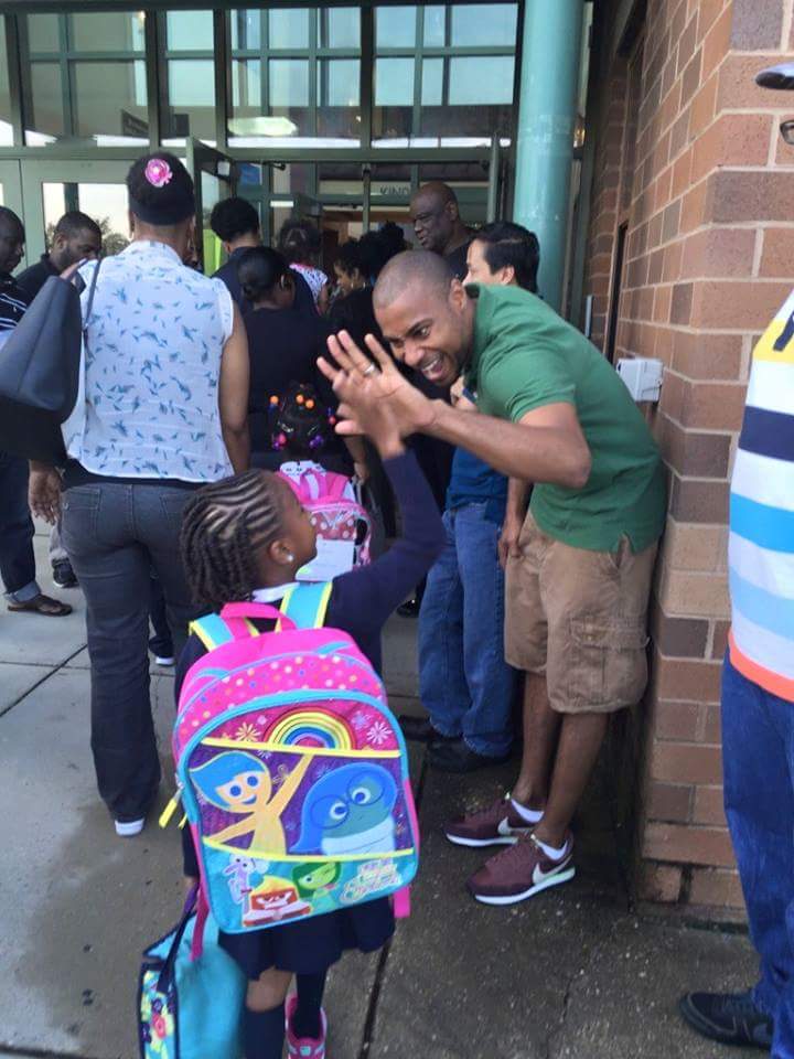 pgcps's tweet photo. #PgcpsFirstDay is in the books! We're on a mission to be great! #greatbychoice http://t.co/EE5kN1Txw2