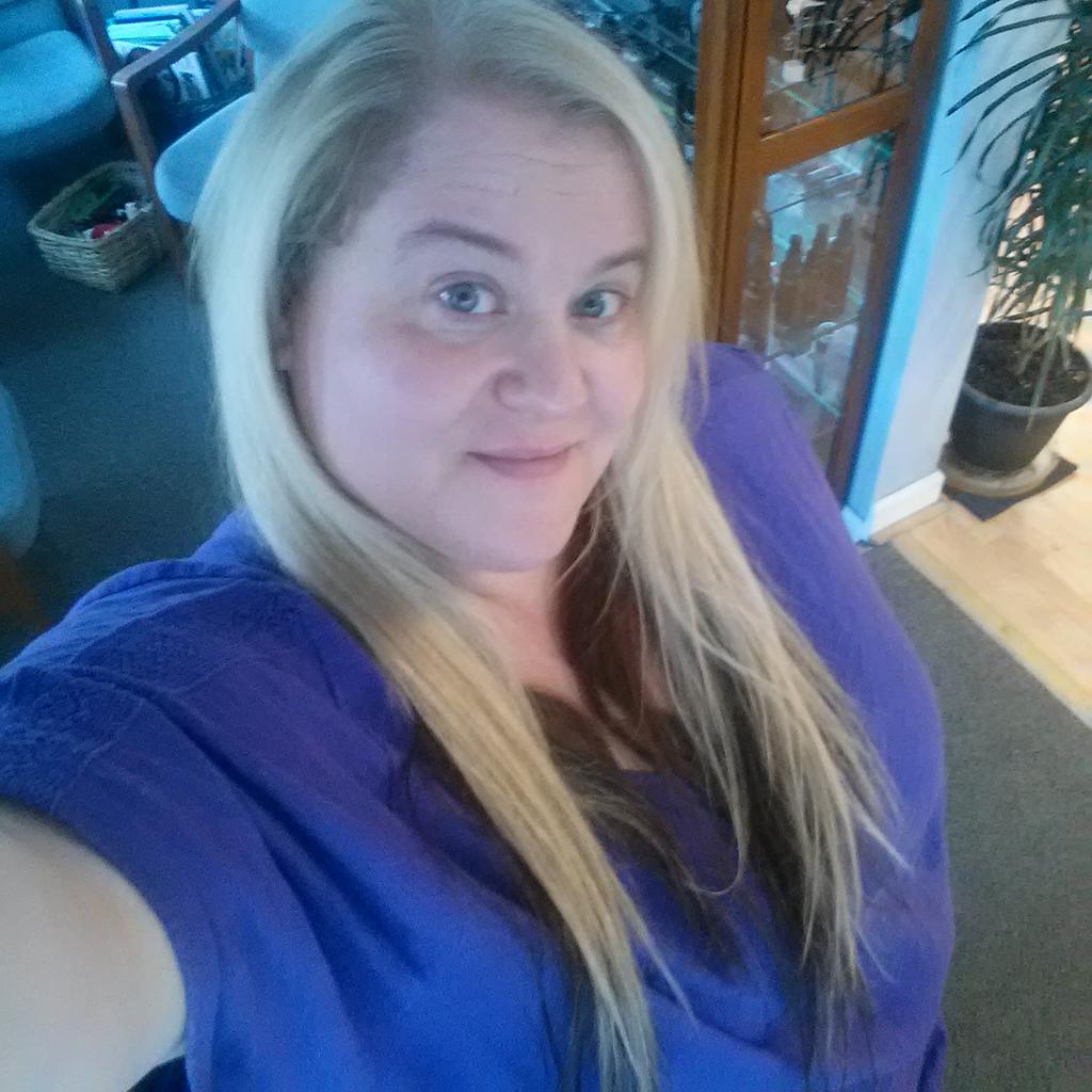 mamatee96's tweet image. Just got my doo done :-) #beststylistever #freshcolor