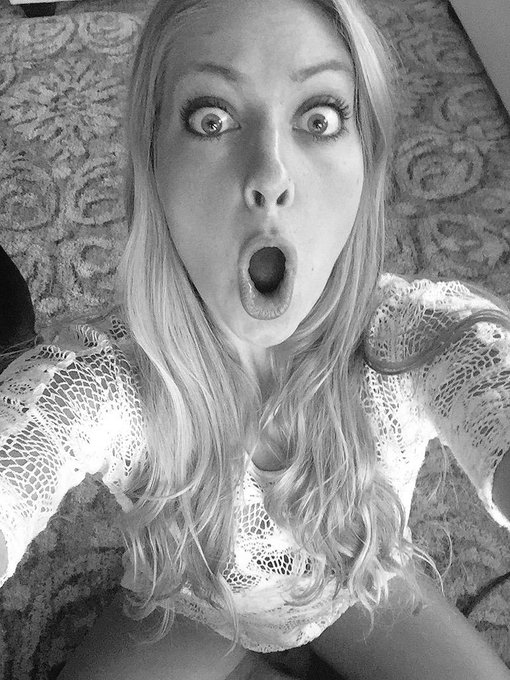 Getting on cam..... http://t.co/sXvcK7TQXT<a href="/tag/mfc"class="tags"><span>#mfc</span></a><a href="/tag/veronica_west"class="tags"><span>#veronica_west</span></a>