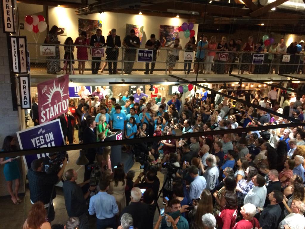 dustingardiner's tweet photo. Crowd jubilant as results posted at @MayorStanton, @MovePHX Election Night party. #phxelex http://t.co/u8fTVpu5ZG