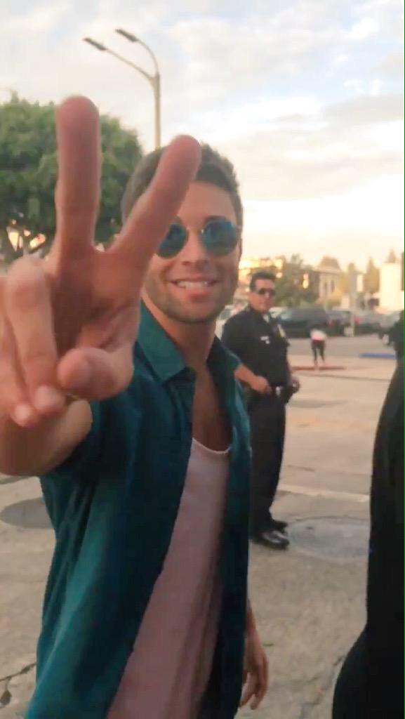 rumorjake's tweet photo. OH MY GOD 😍😭😍😭 @jakemiller babyyyyy http://t.co/K0tEaSHXAS