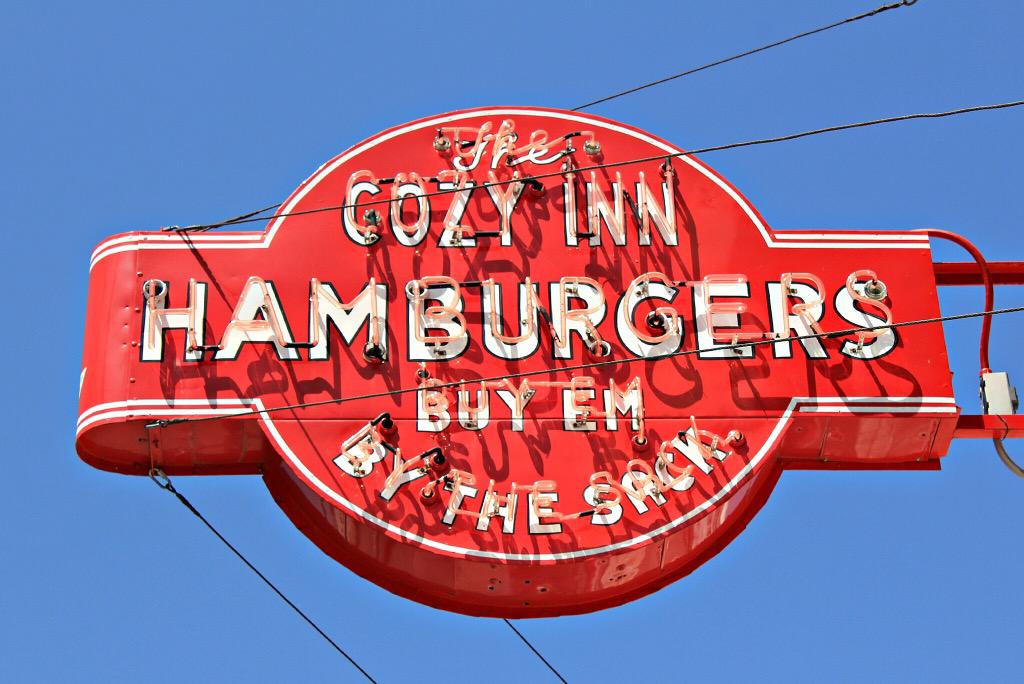 NeonAmerica's tweet photo. The Cozy Inn - Salina, KS http://t.co/Zyhfag2er5