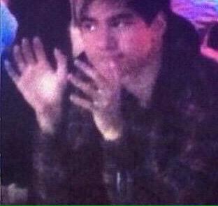 bellcurney's tweet photo. Calum got his period and couldn't deal well with all the mood swings
#ShesKindaHotVMA http://t.co/0T7n4YqNeB