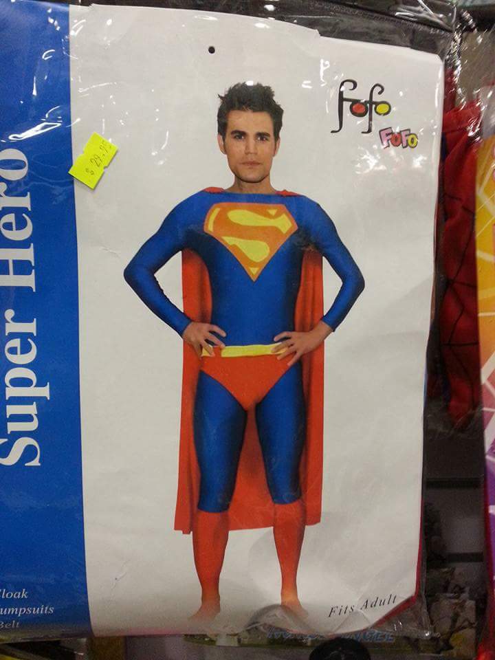 JenCumberland's tweet photo. @paulwesley 😂 @1PhoebeJTonkin http://t.co/2jmhgE3BkL