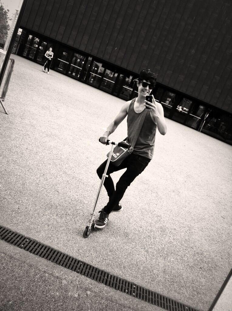 Happy birthday lil chris  