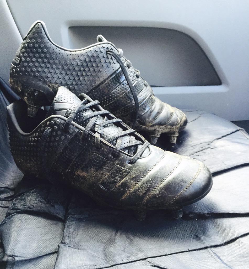 Buzzing with the new <a href="/adidasrugby/">adidas Rugby</a> boots from <a href="/Rugby_Heaven/">snow field</a> ,  gave them a run out last night - well happy 👍