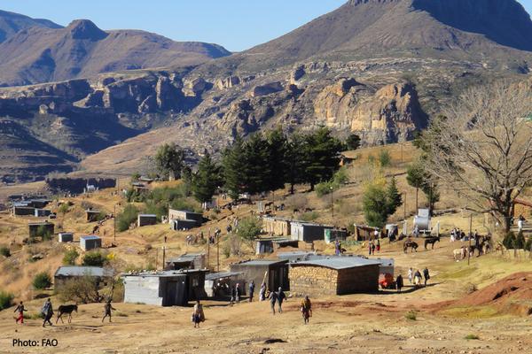 Senior UN official envisages ‘good agreement’ at upcoming #Paris2015 #climatechange conf: bit.ly/1IfYFrk