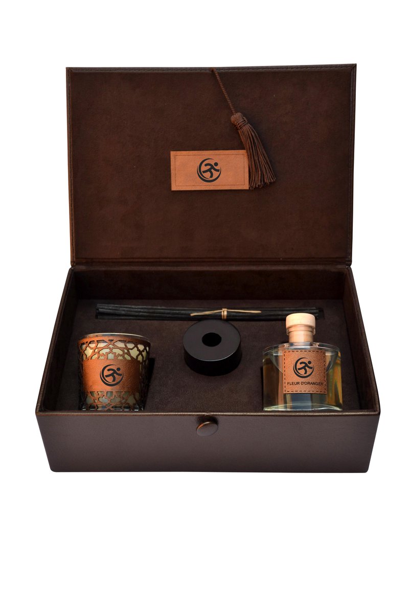 De multiples choix de #Coffrets #cadeaux #Personnalisable #Bougie #10senteurs #3motifs ... <a href="/CoteBougie/">COTE BOUGIE</a>