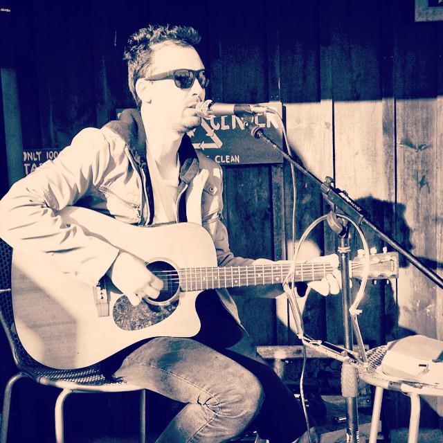 NIXSACK's tweet image. Want to have some fun tonight?  #live@nixs Sean Lee Band @ 9pm!