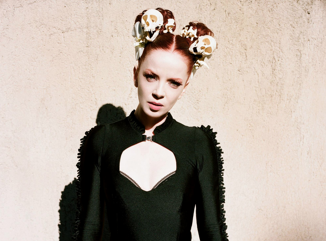 Go and wish Shirley Manson of a Happy Birthday today! xoxoxo 
