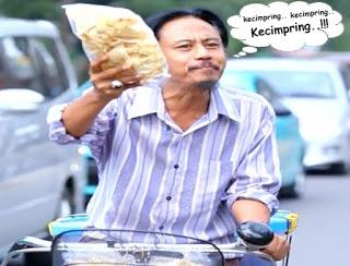 DanistyNatsir's tweet photo. Kang mus skrg mah jualan  kicimpring.. :D #PPsangJuaraRCTI @OfficialRCTI @MEGASINEMARCTI http://t.co/guolIGWf6b