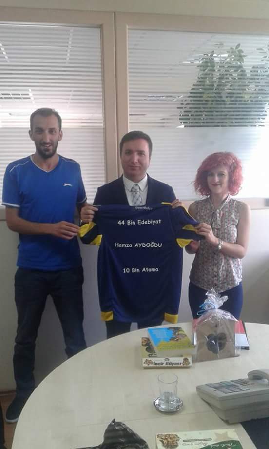 Rabbim emekleri zayi etmesin inşallah.  Guzel yürekli  insanlaaar! #44binedebiyata10binatama