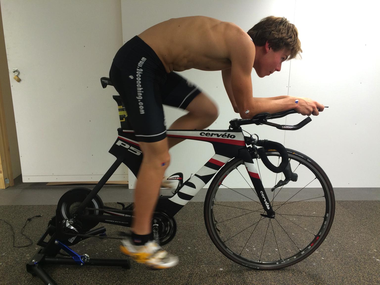 tri bike position