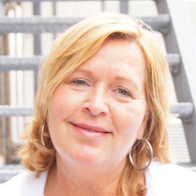 merk010's tweet photo. "Branding van je organisatie is ook cruciaal voor het aantrekken van goede medewerkers." #ElsVersluis #SenseHealth http://t.co/oCO0XE7kP6
