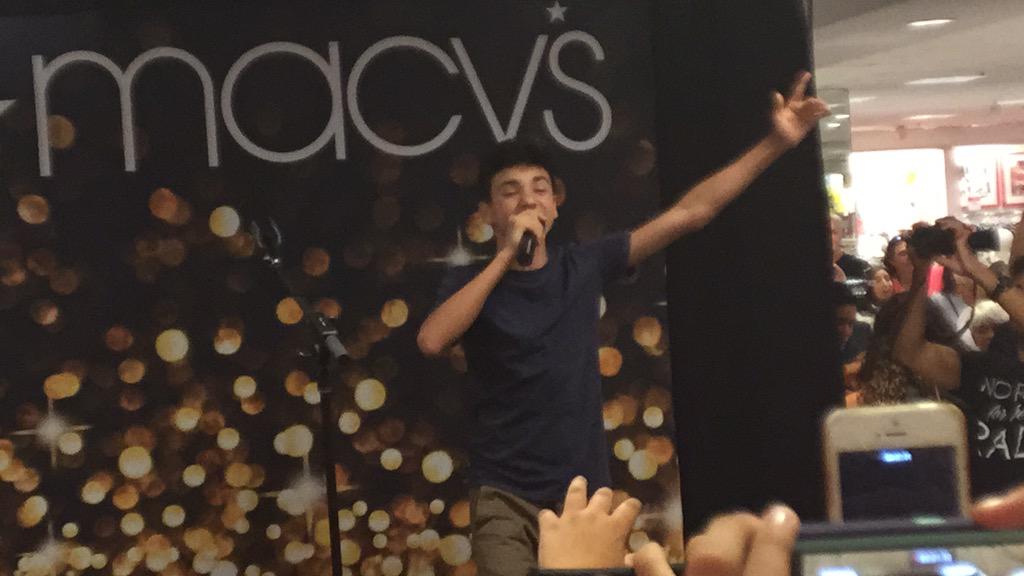 grievingrier's tweet image. omg i miss him so much😅😔💕 best day of my freaking life. ilysm daniel james skye💓