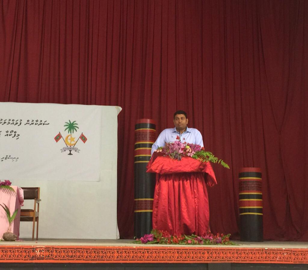 MFAORmv's tweet photo. Fuvahmulaku ga ice planteh alhadhinumah edhunu edhumah sarukarun ijaba dhee ice planteiy elhumah mifco aa havalukohfi http://t.co/BVJG38Z3At