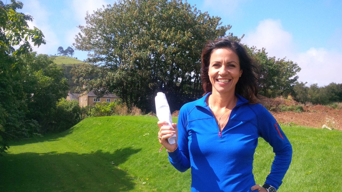 JuliaBradbury's tweet photo. Running order in hand. Day 1 of new series of walks! First stop Colmer Hill in Dorset #mamaisbackatwork http://t.co/AFTSE88KSR