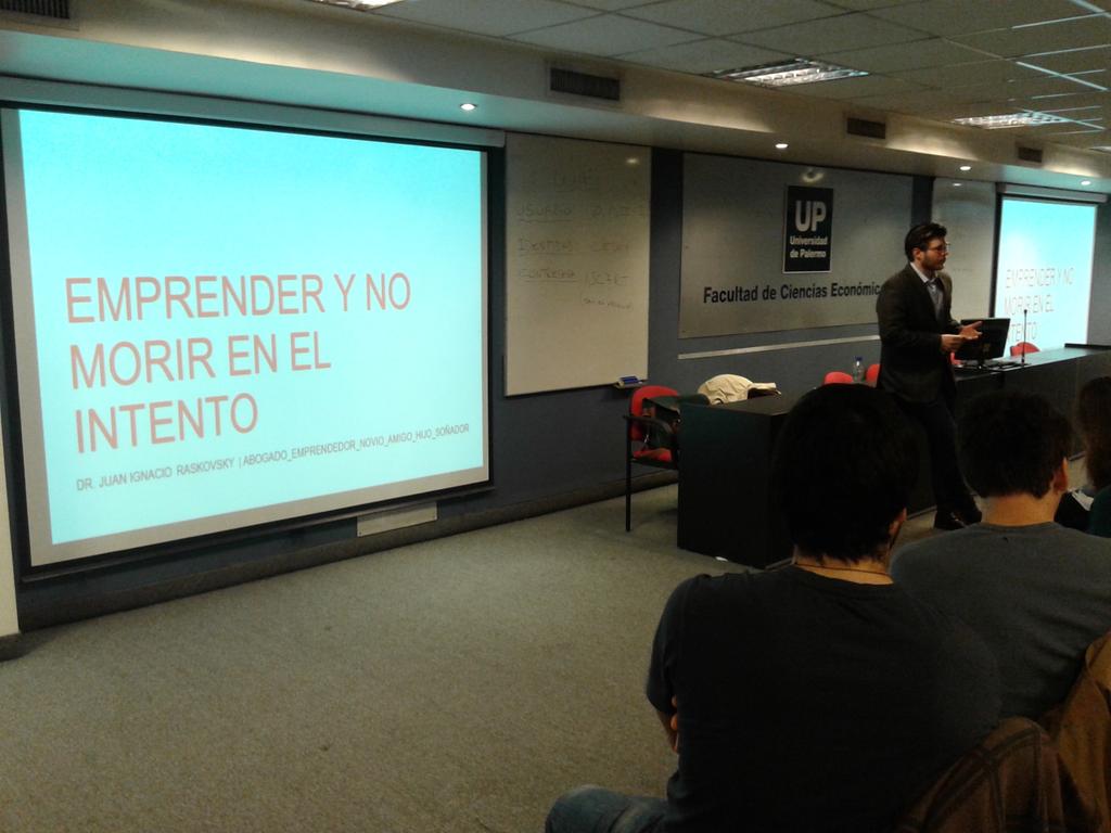 udepalermo's tweet photo. Comenzamos el día aprendiendo a emprender #OpenCedex #emprender http://t.co/t7ee0KcAzn