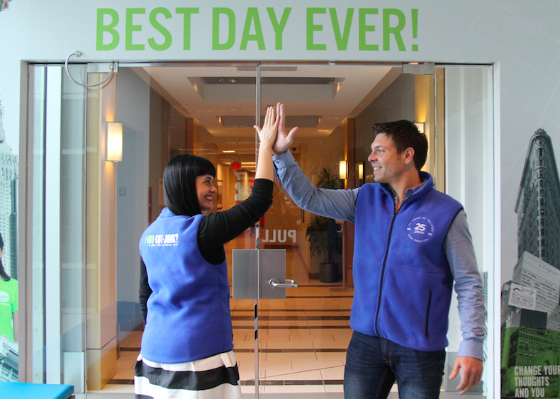 BrianScudamore's tweet image. Goodbye junk, hello relief. #SolveMyProblemsIn4Words @1800gotjunk