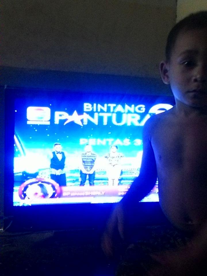 pathir56789's tweet photo. saipul jamil tuh kalo.salah orang gak mau trima.kalo salah dia harus di trima.#Bintang pantura2 http://t.co/9NkCKmQJBF