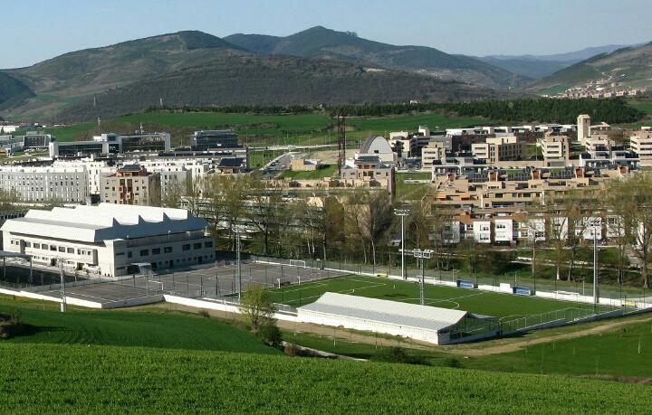 MNDFClub's tweet photo. Esta temporada hay que hacer de este gran campo un fortín, como siempre apoyados de nuestra gran afición. #Manada http://t.co/3GdahUMLzP