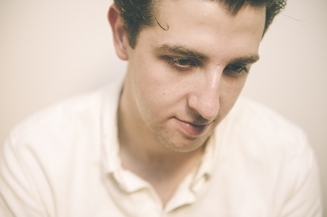 Jamie xx to release "Loud Places" remix 12" ft. @JohnTalabot, <a href="/matthewherbert/">matthew herbert</a>, <a href="/TesselaMusic/">overmono_eddd</a> p4k.co/RoROa