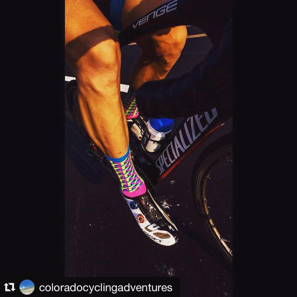 DeFeet's tweet image. DeFeet Aireator 6&quot; Framework socks - strong socks for strong legs! #defeet #artforyourlegs #builtforstrength