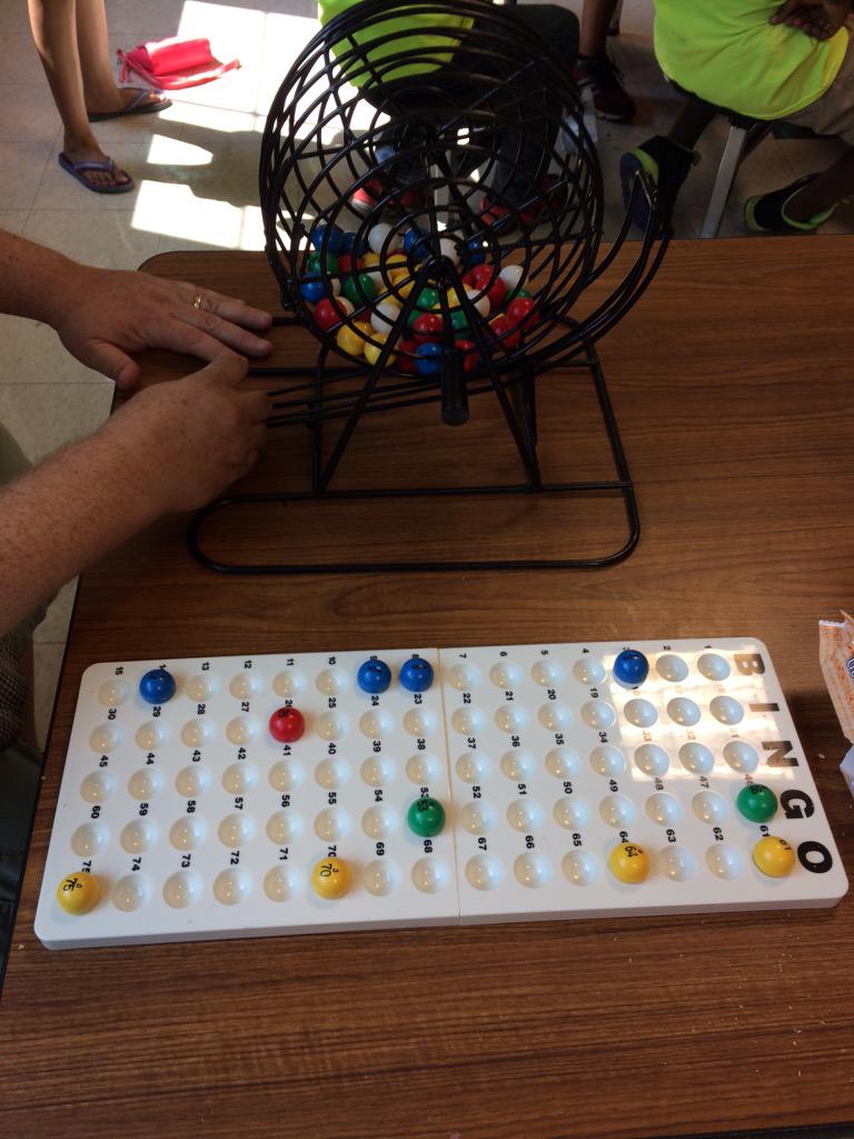 SLPKidsPlace's tweet photo. Grades 4-5 play BIG. PRIZE. BINGO! http://t.co/FbVJbyTAPu
