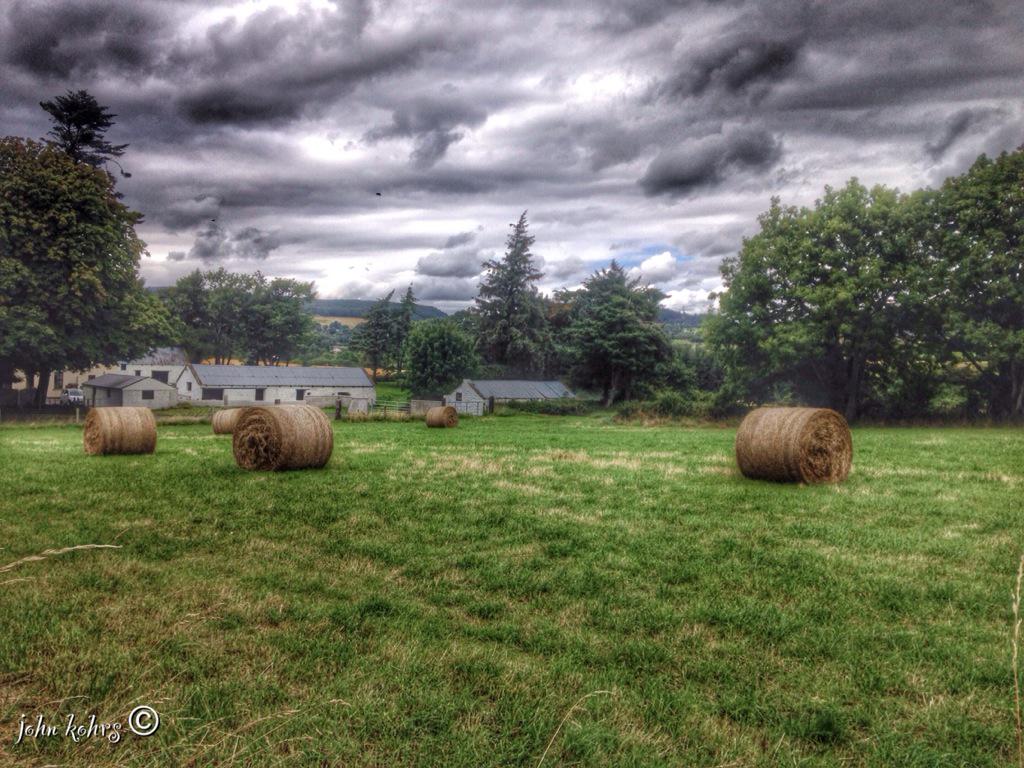 PhotosByJohnK's tweet photo. A few from today up in Enniskerry Co Wicklow #photography @Irelandsphotos @Failte_Ireland @IrelandsImages http://t.co/HY3KDeTASh