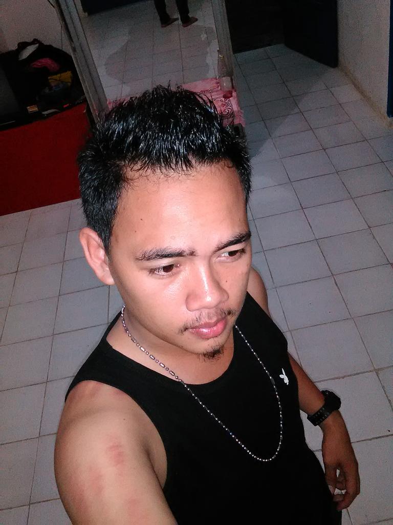 vickoardiantoni's tweet photo. http://t.co/yKYDp1gtwO