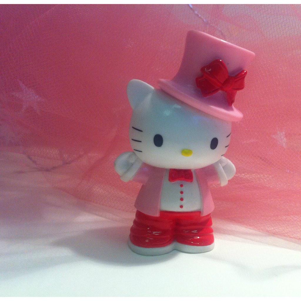 GLMHelloKitty tweet picture