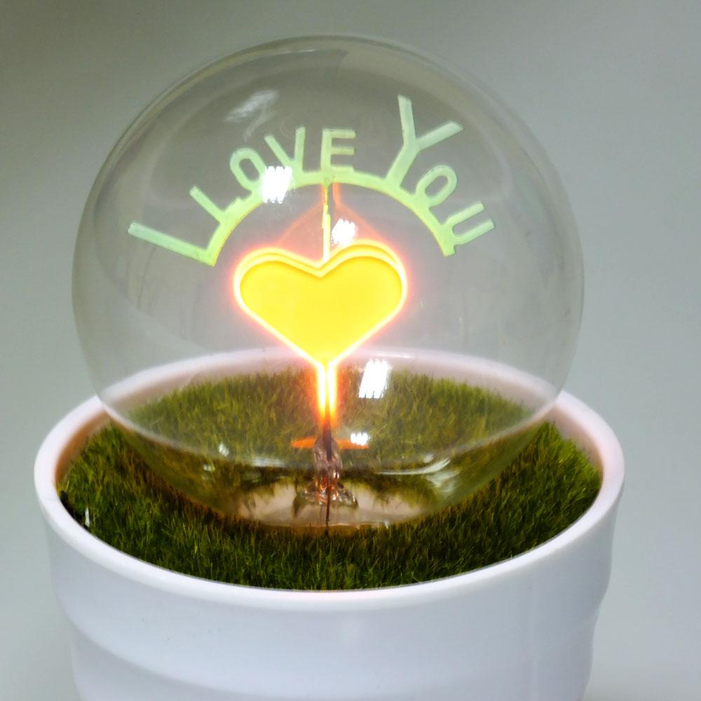 yuppidi's tweet photo. Sevgi dolu sımsıcakl bir hediye #yuppidi #gecelambası #love #ILoveYou http://t.co/JF3esjhxiv http://t.co/nqGDPLVoBz