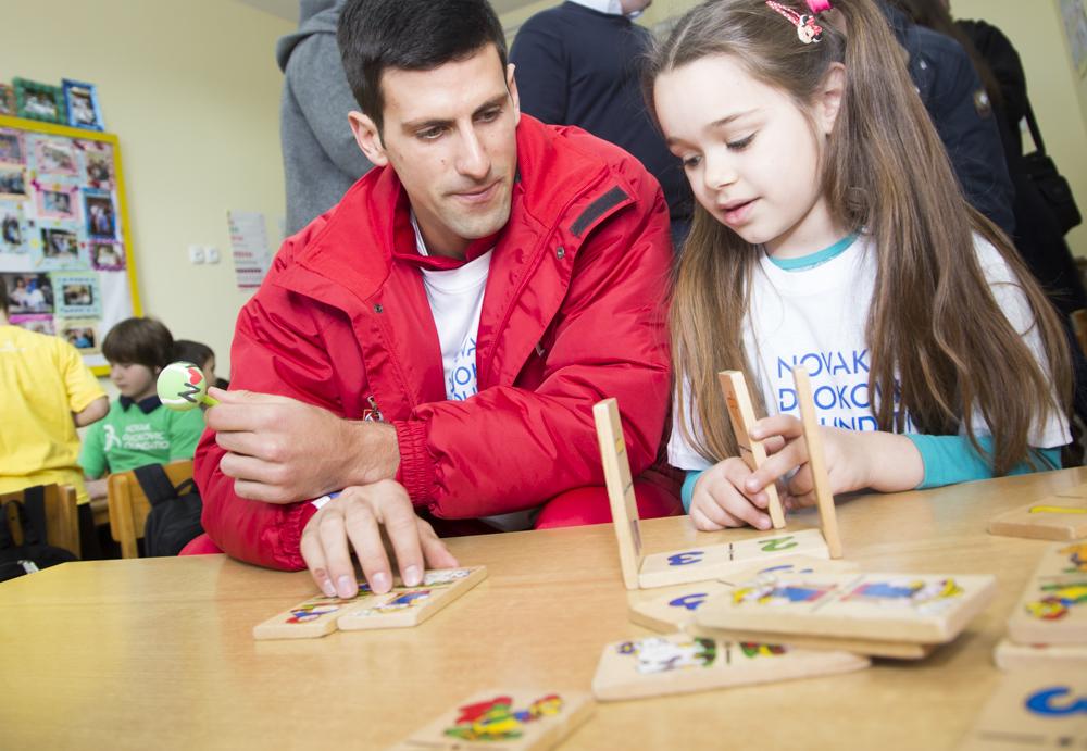 ¡El nº1 del tenis <a href="/DjokerNole/">Novak Djokovic</a> es nuestro nuevo Embajador de Buena Voluntad! #NovakForChildren uni.cf/1JmqAJW