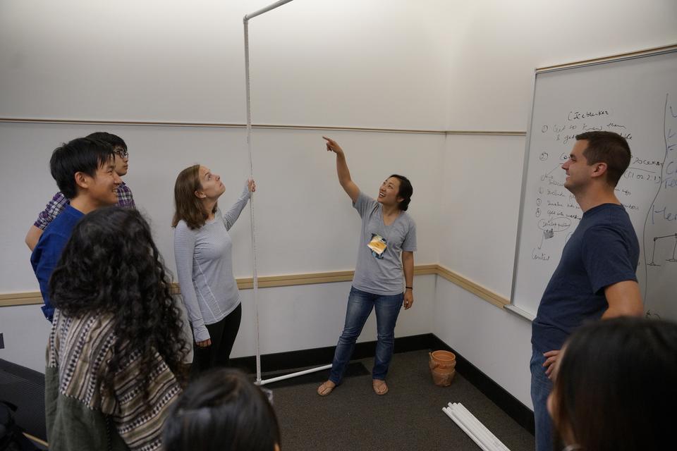 RossMakerFaire's tweet photo. Preparing the booths for tomorrow's Detroit Youth Mini Maker Faire! #RossImpact #Sec1 #thinkBYG http://t.co/mufz7jHatC