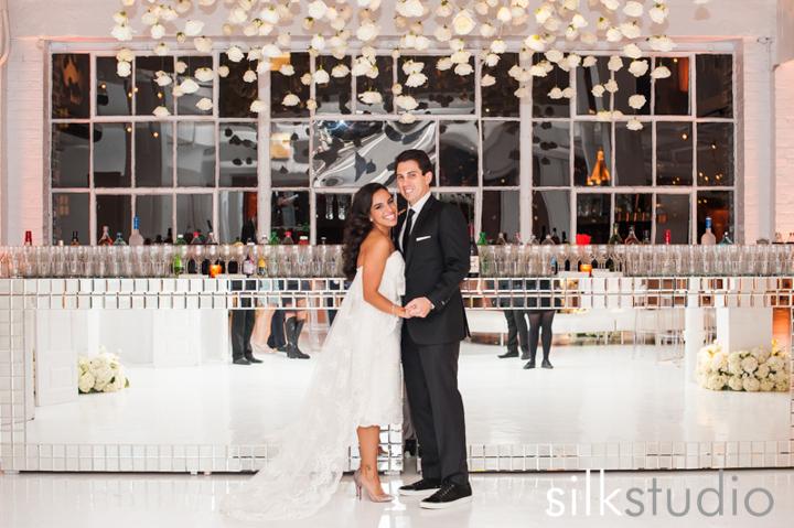 Every bride &amp; groom deserve to be greeted by a gorgeous bar post tying the knot <a href="/Studio450/">Studio 450</a>​! #WeddingWednesdays