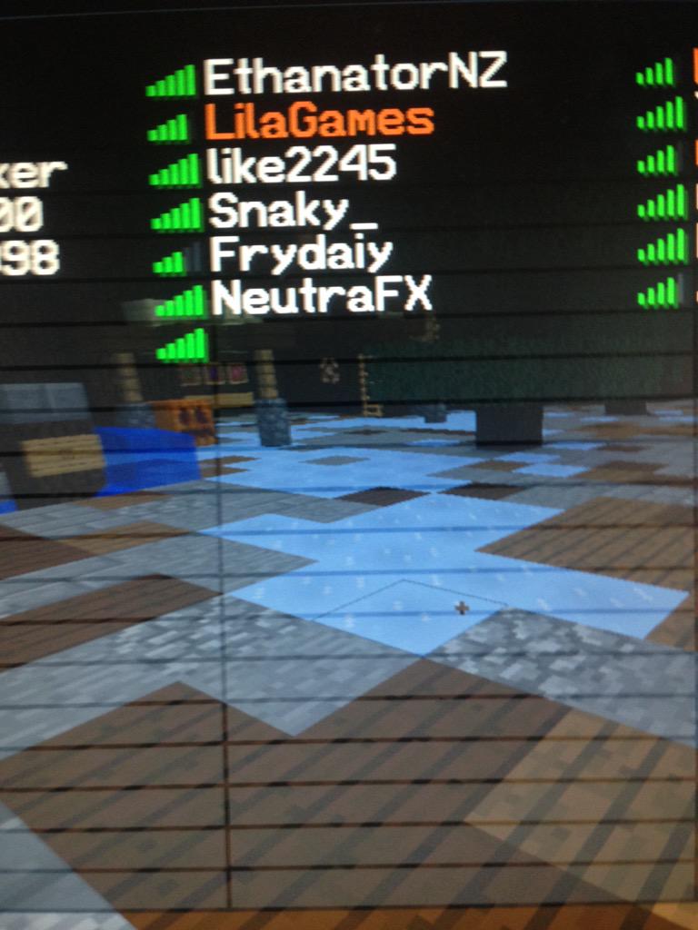 By_Aertef's tweet photo. @MCRastacraft @Dark69100 @Hooreneur @AlkhosVEV0 
Voila ce que je report merci de la ban http://t.co/cZbpOnpDzt