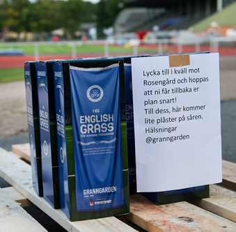 Granngarden's tweet photo. @kdff1998  @FCRosengard. Borta bra men hemma bäst. Här kommer @Stryktipset_1X2 gräs till dess. Lycka till ikväll! http://t.co/9so2kDpH6u