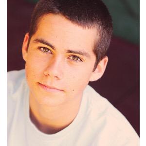 O2Llove_love's tweet image. Happy birthday DYLAN 💕💕

#HappyBirthdayDylanOBrien