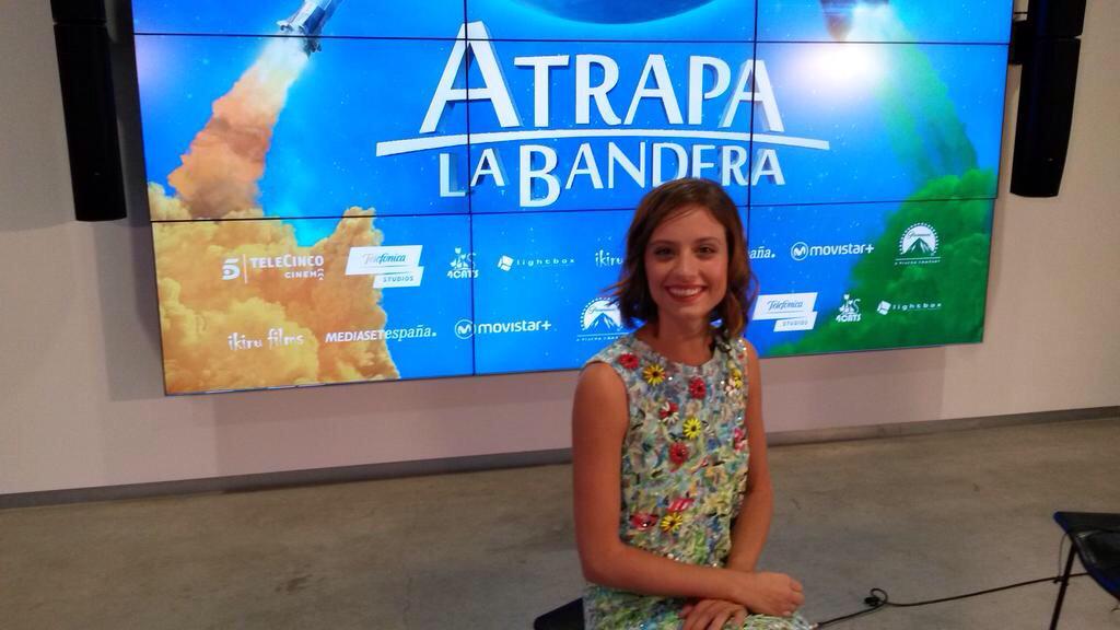 MichelleJennerF's tweet photo. Promoción #AtrapaLaBandera http://t.co/o4OgvX9dYE
