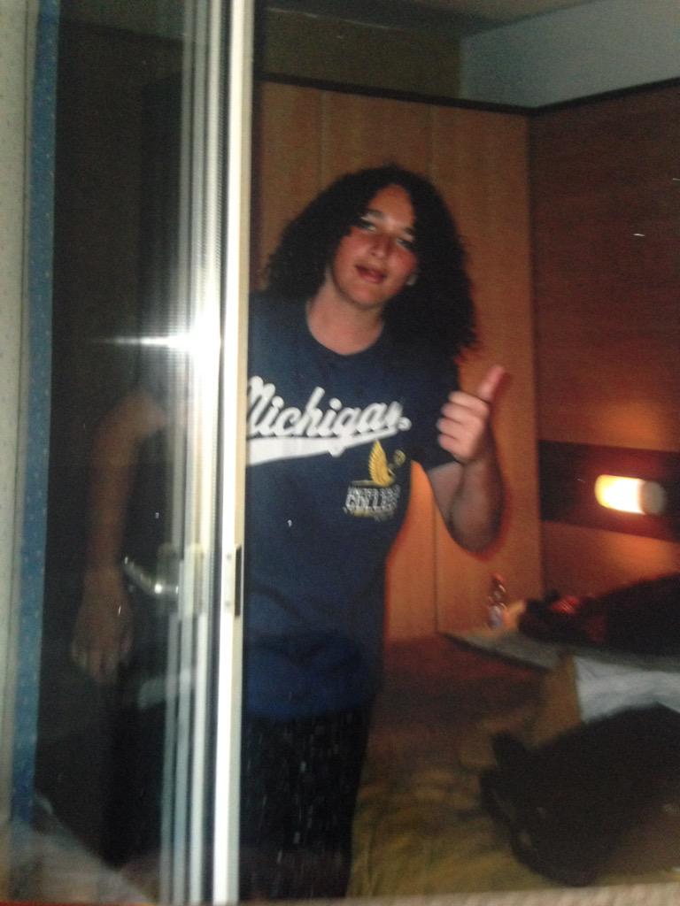 NofaBand's tweet photo. Believe it or not, Iolo o @BandYFfug  back in the day #IoloCwrls http://t.co/X6pfXerTtT