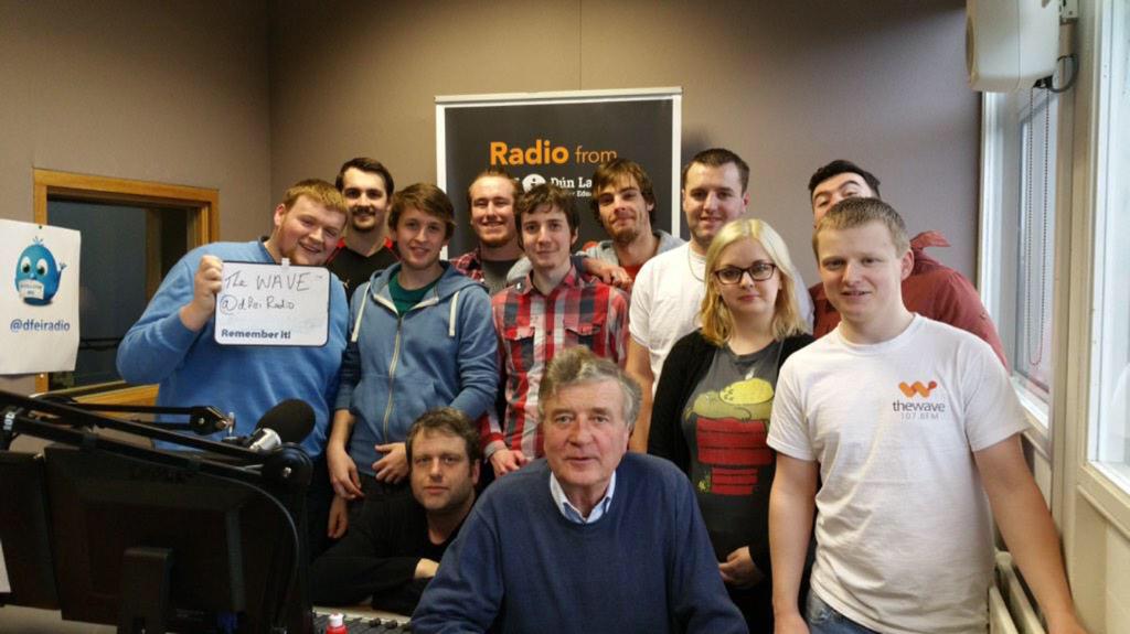 @DFEiRadio and @DFEi_Journalism class of 2015. Why not be in next years picture @DFEI_Ireland  #QQI #practicalcourse