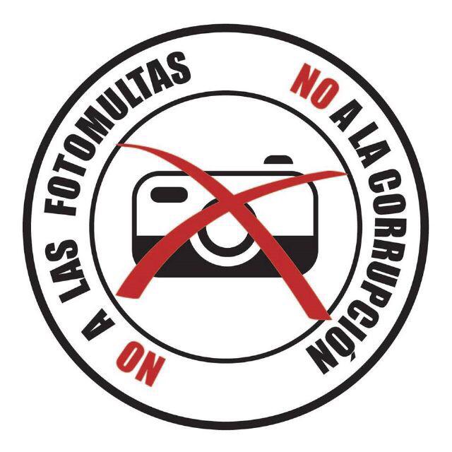 mawheelock's tweet photo. Reten placas foráneas en Av Madero #NoFotomultas #Saltillo evita la zona http://t.co/ML6MgjCRmC