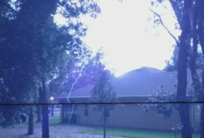 JBoe11's tweet image. Of course the awesome @garyzephed put the two pictures together! #FloridaWeather #Severweather