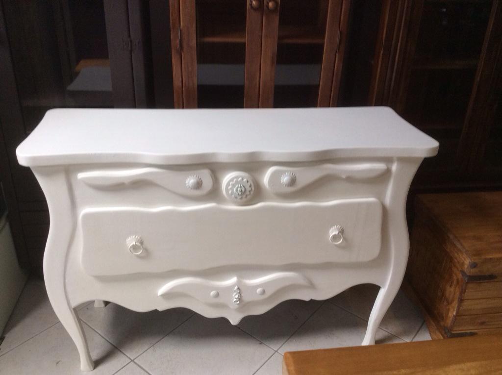 MoveisDos's tweet image. Bombe rústica