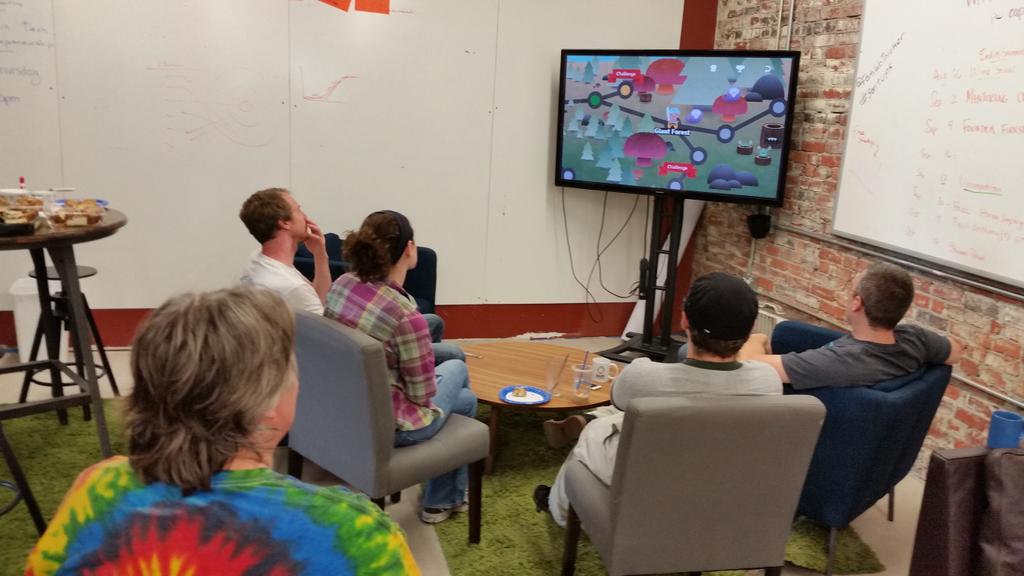 MikeHawley98's tweet image. #GameDevMeetup Big Thank you to @FertiLabThinker @DaveYoungentob