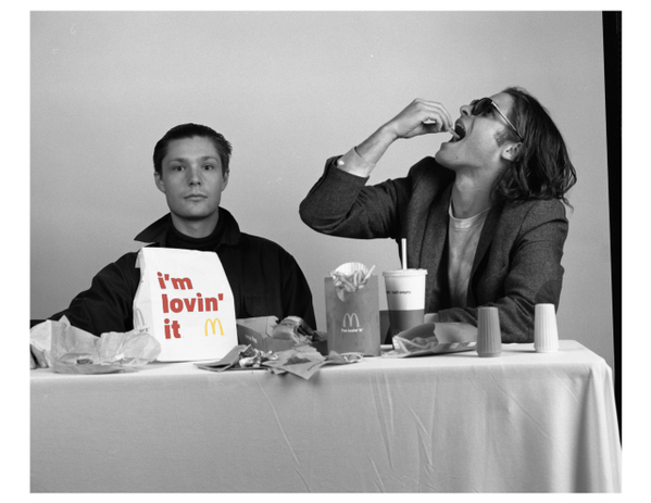 K_recs's tweet photo. A portrait of #TransFX: 🇺🇸 (ृ๑•_•๑)ु 🍔🍟ƪ[▼o▼ ]و🇺🇸
http://t.co/mq6NJzJK54
@perennialdeath @TFXn2ThBlu http://t.co/CiYP0RfKc2